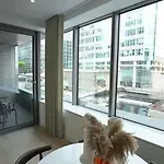 Canary Wharf Luxury Apartment Right Next To Thames